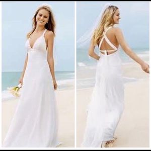 David’s Bridal Galina Chiffon & Beaded Beach style White Wedding Dress